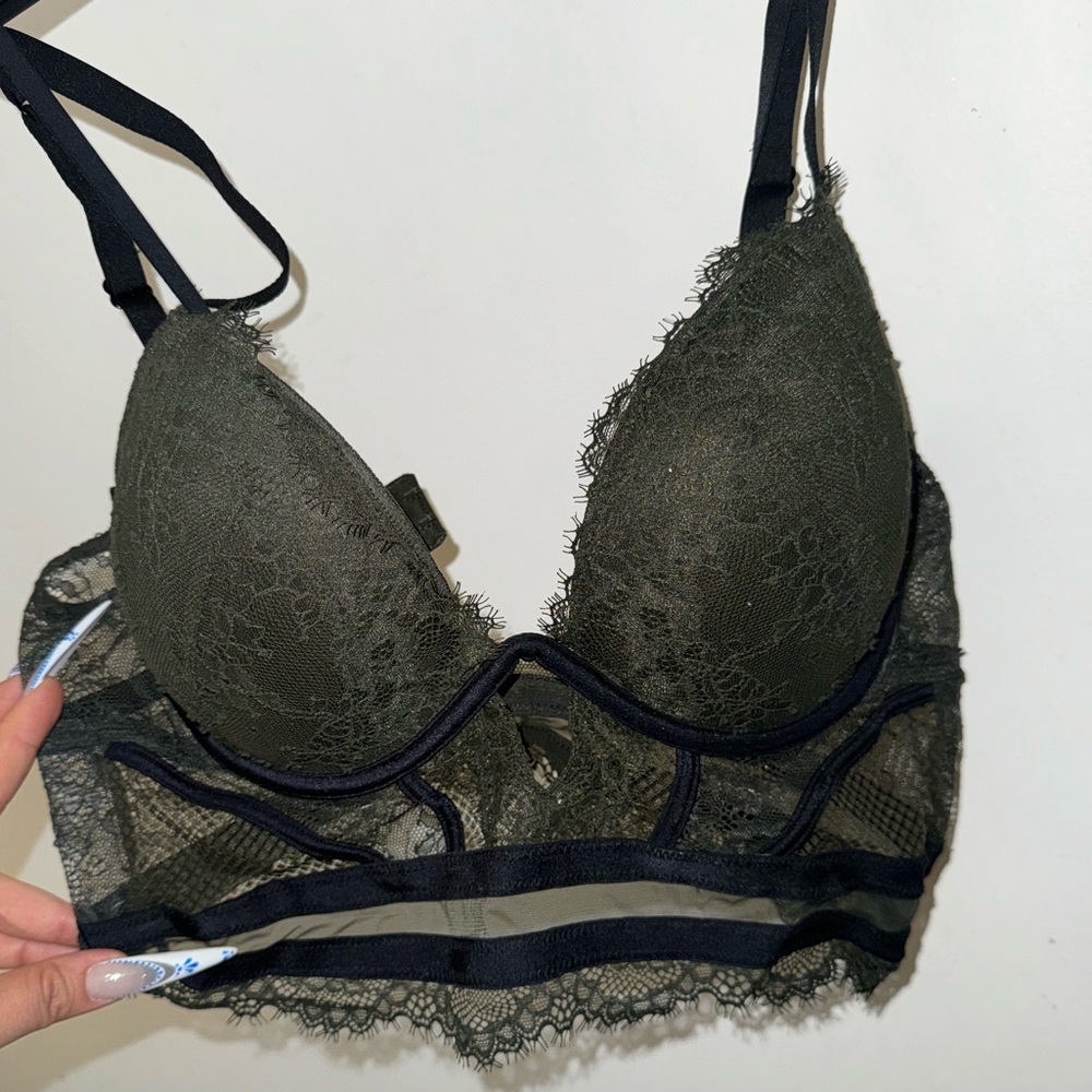 La Senza bra top - army green - size large